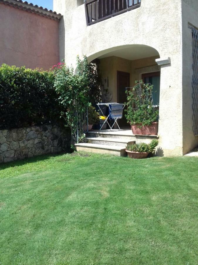 21 Via Del Faro Apartment Олбия Екстериор снимка